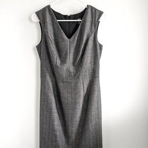 Mossimo Size 4 Midi Gray Herringbone Dress